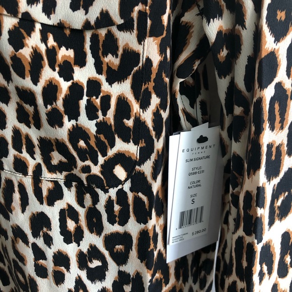 Equipment Slim Signature Silk Shirt In Natural Leopard Size S NWT - Picture 5 of 6